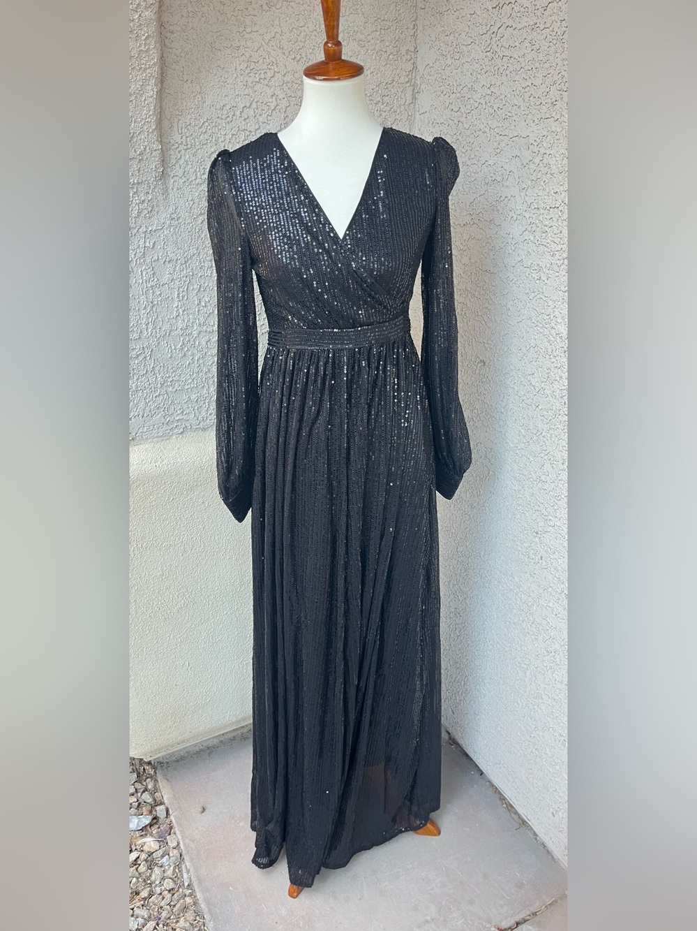 Faeriesty black sequin dress Medium